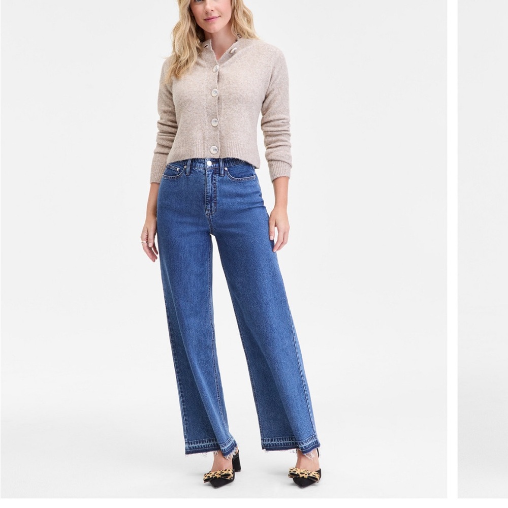 Wide Leg High-Rise Jeans in Blue